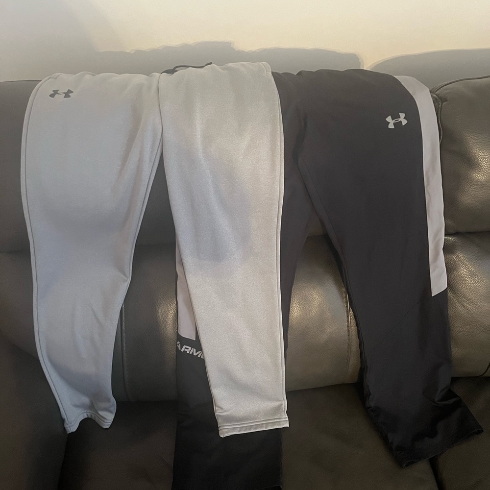 Under armour youth Large pants